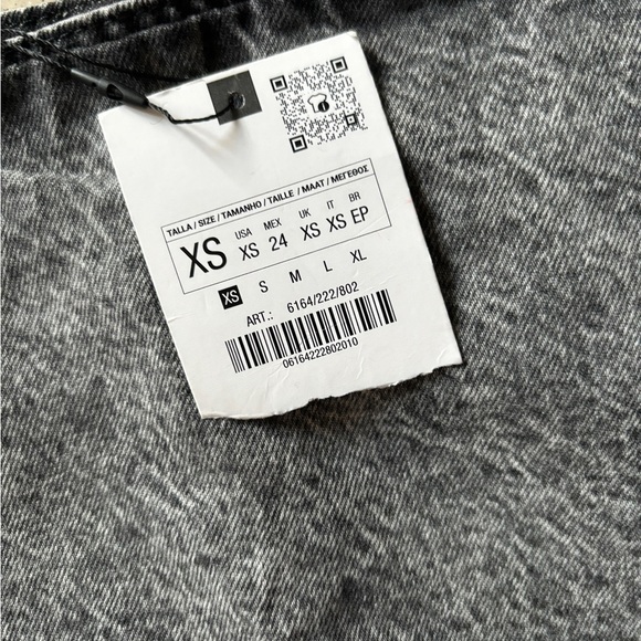 Cute Jean skirt - Picture 2 of 5